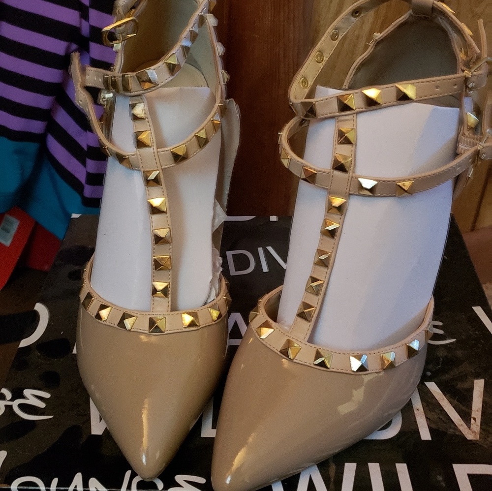 Women's high heels